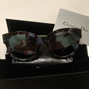 BRAND NEW Christian Dior Very Dior Sunglasses